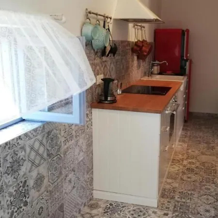 Rubus - Stivan, Cres - 900 M To Merascica * Štivan